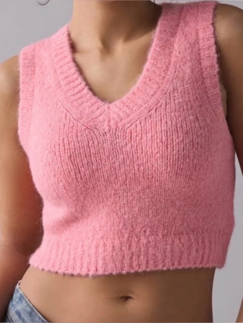 Urban Outfitters BDG Dealer V-Neck Cropped Sweater Vest. NWT.